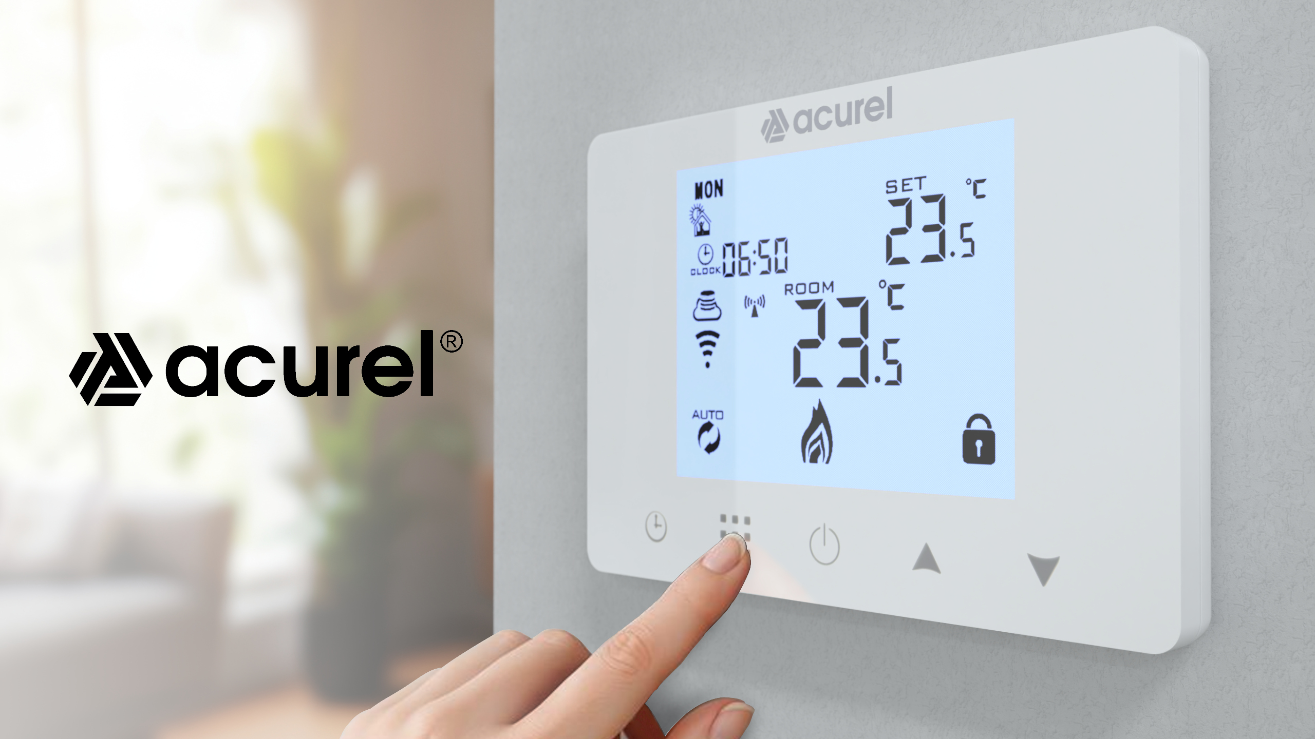 Sterownik pokojowy WiFi – beznapięciowy regulator do kotłów gazowych, pellet, ekogroszek 10._AD115_na_scianie_010a