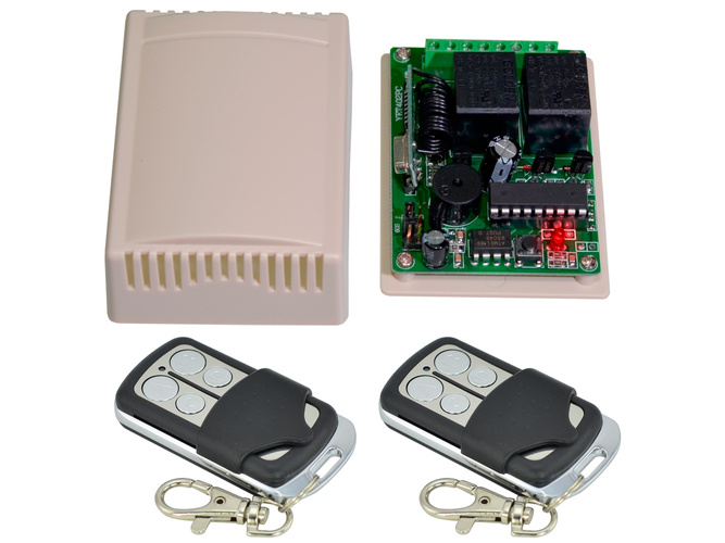 Radiolinia 2 kanały sterowanie + 2 piloty